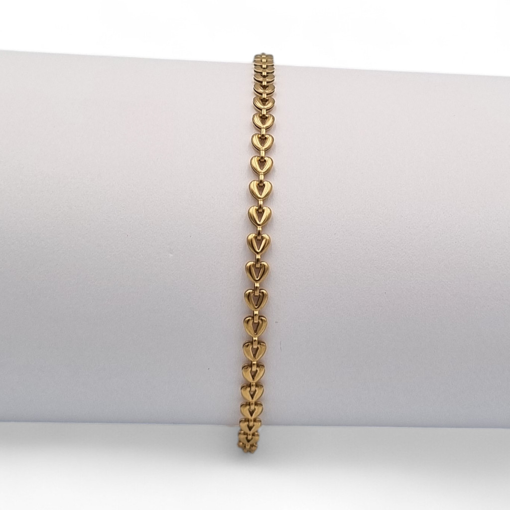 petite gold heart link bracelet petite gold heart link bracelet